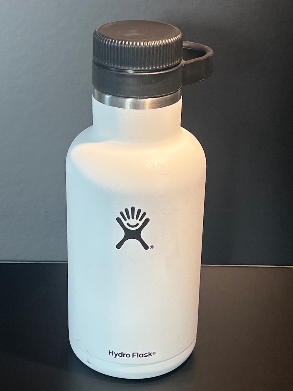 Hydro Flask White with Black Cap Growler Bottle 64oz